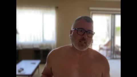 Dad of Three online show from 05-06-26, 07:08