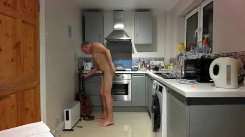 Snapshot of jimmybenido chatting on 11-06-25, 05:36 Jim Redgewell online show from 11-06-25, 05:36