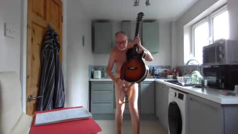 Snapshot of jimmybenido chatting on 07-05-26, 04:47 Jim Redgewell online show from 07-05-26, 04:47