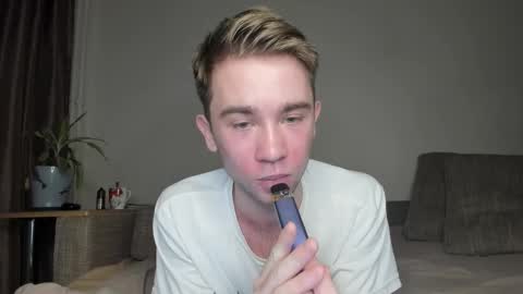 Snapshot of jimyti_bad_boy chatting on 11-25-25, 09:37 jimyti_bad_boy online show from 11-25-25, 09:37