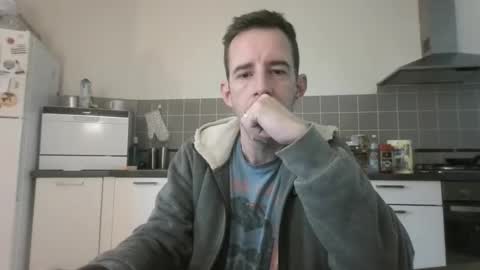 jin16000 online show from 10-21-25, 07:42