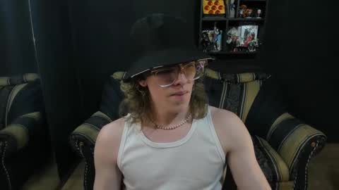 JinnBook online show from 02-20-25, 04:28