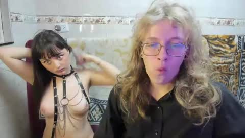 Snapshot of jinnbook chatting on 07-01-26, 11:15 JinnBook online show from 07-01-26, 11:15