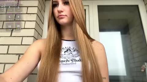 Snapshot of jinnyjaquins chatting on 11-23-25, 07:41 Jinny online show from 11-23-25, 07:41