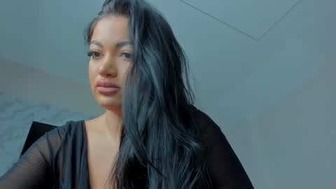 Juliee online show from 09-12-25, 08:36