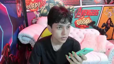 Snapshot of jisus_cat chatting on 01-19-25, 06:53 Jisus online show from 01-19-25, 06:53