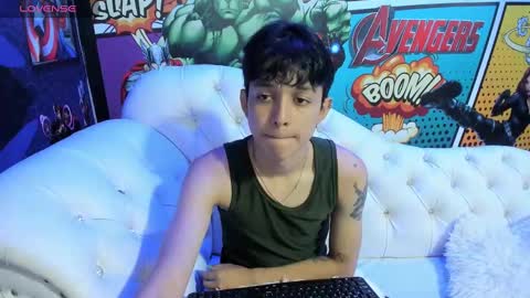 Snapshot of jisus_cat chatting on 01-27-25, 07:03 Jisus online show from 01-27-25, 07:03