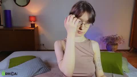 Hey Guys We are Julia ginger  Tina brunette online show from 08-10-26, 12:26