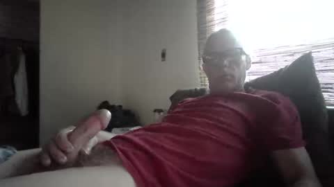 jizzmitten5 online show from 11-14-25, 01:43