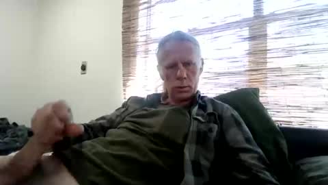 Snapshot of jizzmitten5 chatting on 03-14-26, 08:03 jizzmitten5 online show from 03-14-26, 08:03