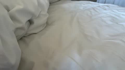 420 online show from 04-20-26, 07:44