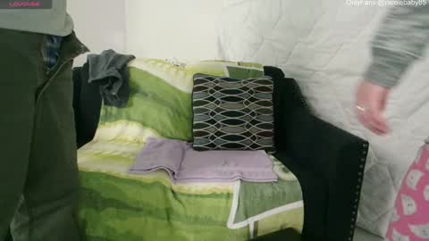 Nicole  Allen online show from 12-03-24, 01:30