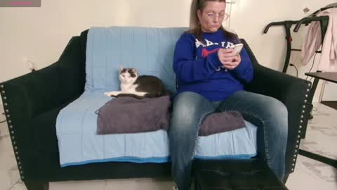 Nicole  Allen online show from 01-21-25, 11:13