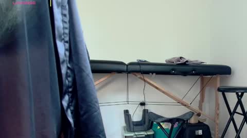 Nicole  Allen online show from 05-27-26, 11:57