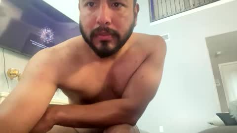 jjuarez5409 online show from 05-17-26, 05:42