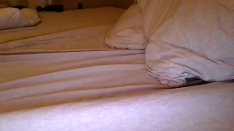 Snapshot of jkr0214 chatting on 02-21-25, 11:33 dady101-18 online show from 02-21-25, 11:33