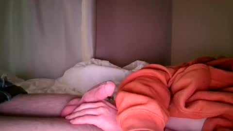 Snapshot of jkr0214 chatting on 03-09-25, 11:14 dady101-18 online show from 03-09-25, 11:14