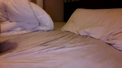 Snapshot of jkr0214 chatting on 09-18-25, 11:45 dady101-18 online show from 09-18-25, 11:45