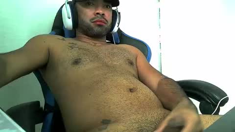 jhon00 online show from 10-20-25, 05:24