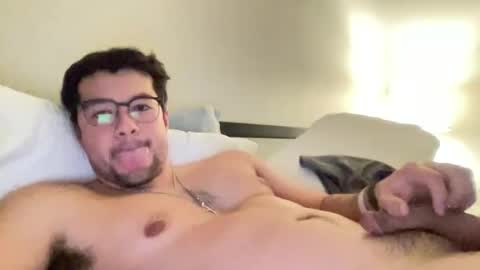 Snapshot of jmurakam2020 chatting on 12-16-25, 12:26 jmurakam2020 online show from 12-16-25, 12:26