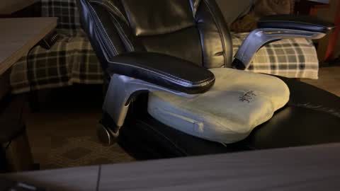 jnorth916 online show from 09-17-25, 01:51