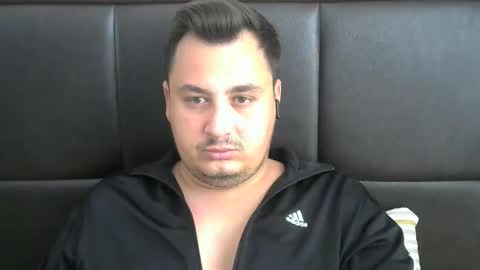 Snapshot of jnsnw chatting on 09-21-25, 01:02 jnsnw online show from 09-21-25, 01:02