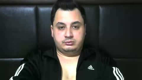 Snapshot of jnsnw chatting on 03-11-26, 02:06 jnsnw online show from 03-11-26, 02:06