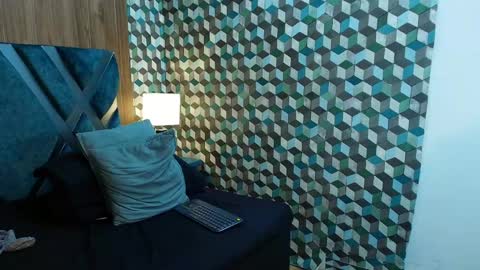 Snapshot of joaho_fernandez chatting on 05-27-26, 01:57 Joao online show from 05-27-26, 01:57