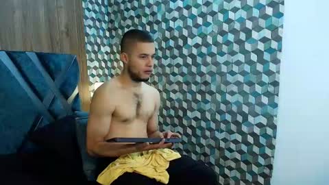 Snapshot of joaho_fernandez chatting on 06-16-26, 09:28 Joao online show from 06-16-26, 09:28