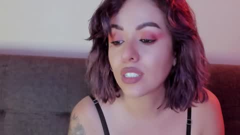 Johana              online show from 02-16-25, 11:37