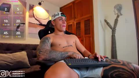 Snapshot of joan_soto chatting on 06-19-26, 01:37 joan_soto online show from 06-19-26, 01:37