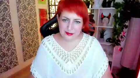 Joana online show from 06-18-26, 09:14
