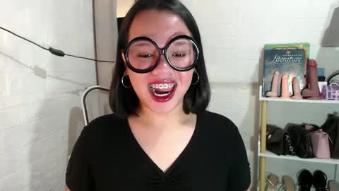 Joana online show from 02-12-25, 04:54