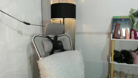 Joana online show from 02-21-25, 08:49