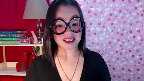 Joana online show from 10-30-25, 08:20