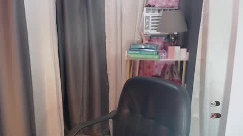 Joana online show from 04-15-26, 09:59