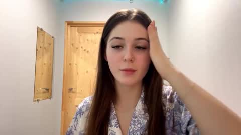 Adel online show from 01-07-26, 07:05