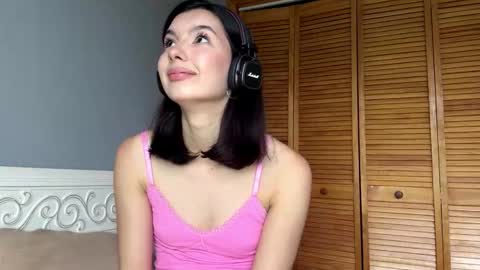 Snapshot of joanaphippin chatting on 05-28-26, 07:38 joanaphippin online show from 05-28-26, 07:38