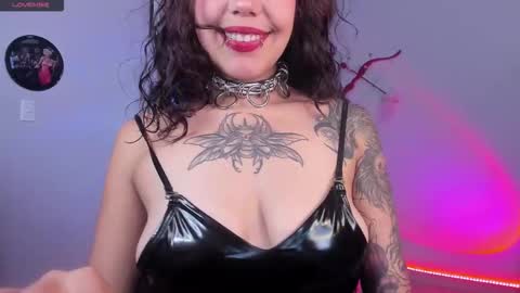 Joan online show from 10-21-25, 09:48