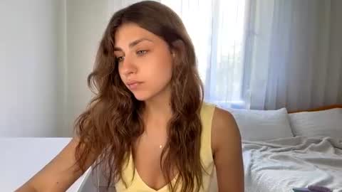 Snapshot of joandonelly chatting on 07-28-26, 02:13 Bella online show from 07-28-26, 02:13