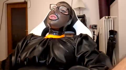 The sweetest toy online show from 09-11-25, 06:08