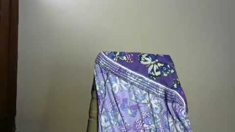 Snapshot of joankein_255 chatting on 02-21-25, 07:34 varl online show from 02-21-25, 07:34