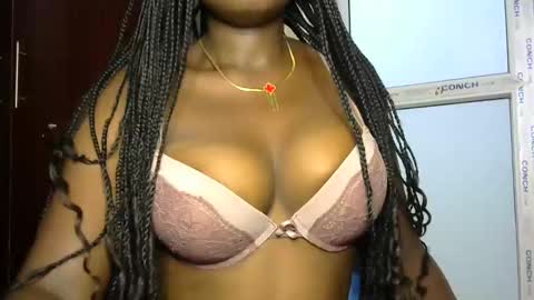 Snapshot of joankein_255 chatting on 09-24-25, 04:16 varl online show from 09-24-25, 04:16