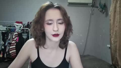 Joannatompson online show from 01-11-25, 01:16