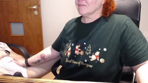 Joanna and Greg online show from 12-26-24, 09:01