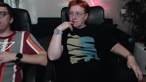 Joanna and Greg online show from 10-06-25, 10:34