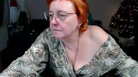 Joanna and Greg online show from 01-06-26, 10:19