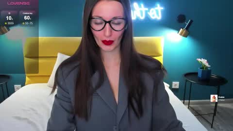 Joan online show from 02-03-26, 01:26