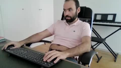 Snapshot of joaodias_18 chatting on 03-29-26, 03:01 joaodias_18 online show from 03-29-26, 03:01