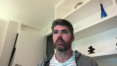 joaquinix123 online show from 10-28-25, 09:28